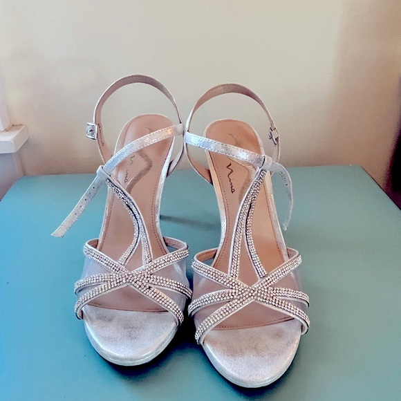 DSW Silver Nina Heels - Picture 1 of 5